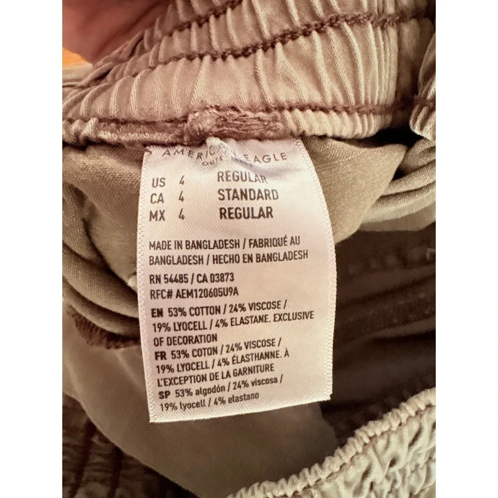 American Eagle Women Mushroom Brown Stretch Joggers Size 4 Smocked Waist - Picture 8 of 8